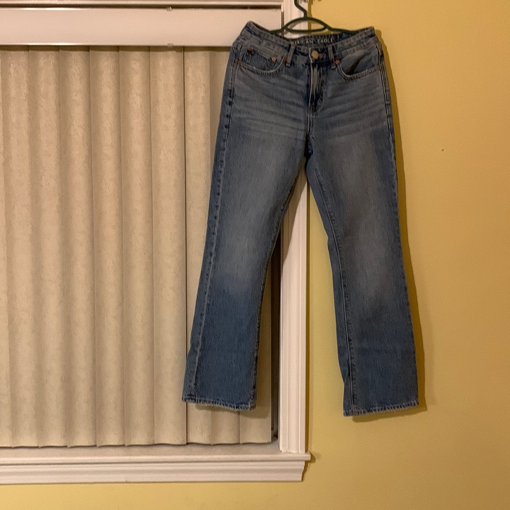 American Eagle Woman’s Jeans gently worn